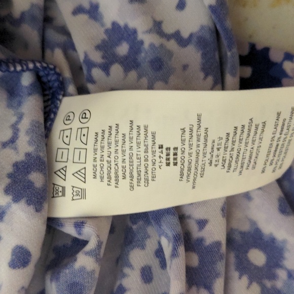 New Michael Kors blue and white floral dress with bell sleeves size medium - Picture 8 of 8